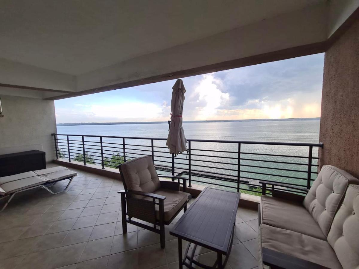 Amazing View Apartment 마마이아 외부 사진