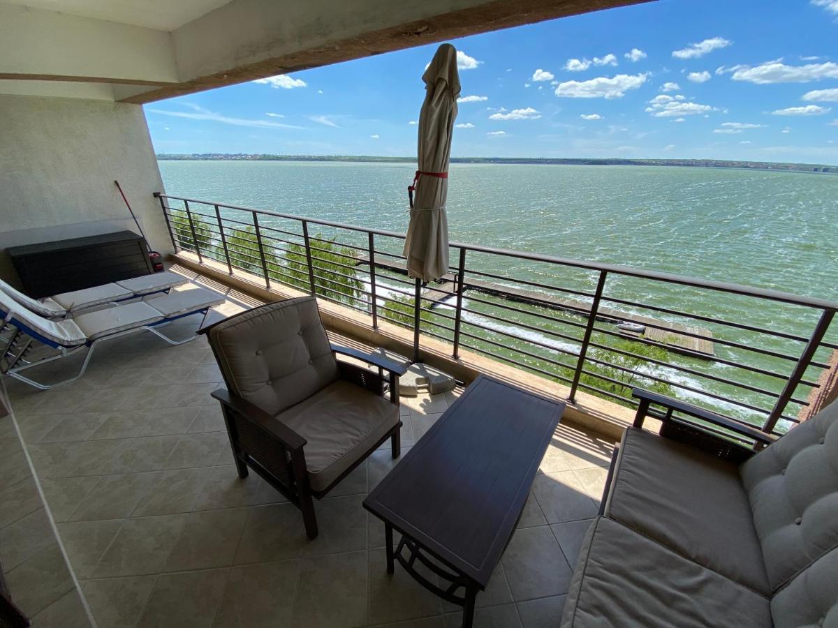 Amazing View Apartment 마마이아 외부 사진