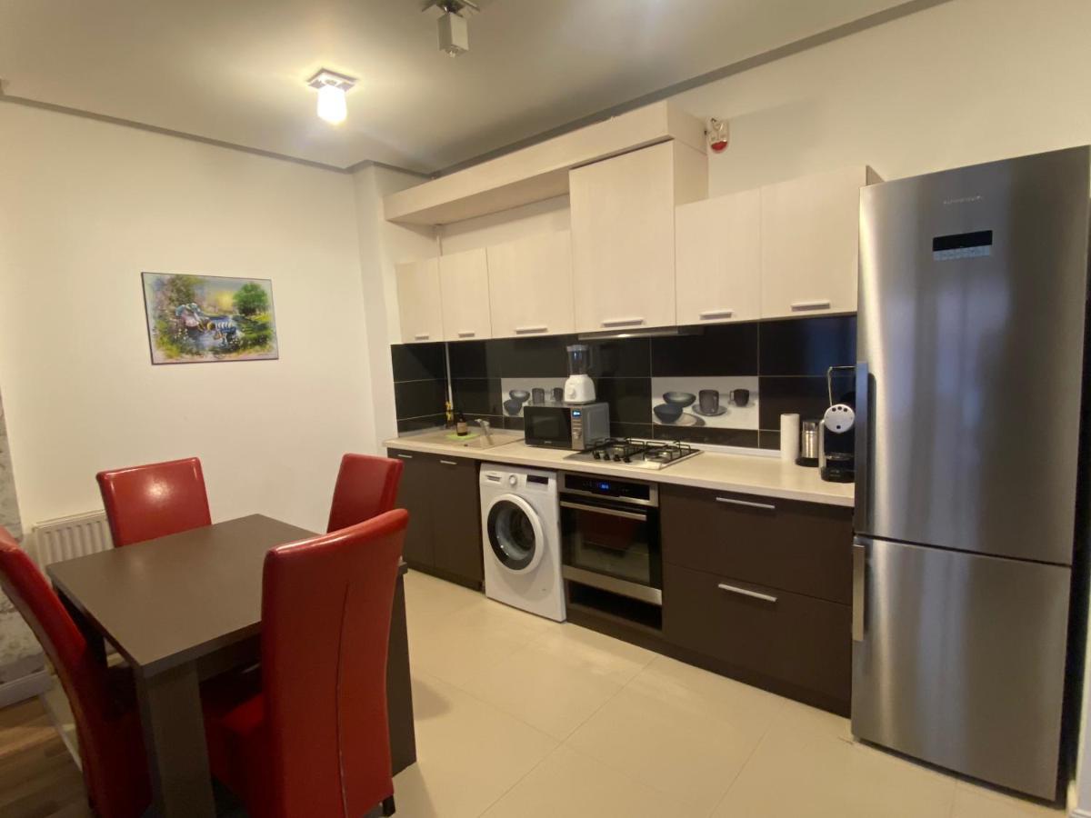 Amazing View Apartment 마마이아 외부 사진