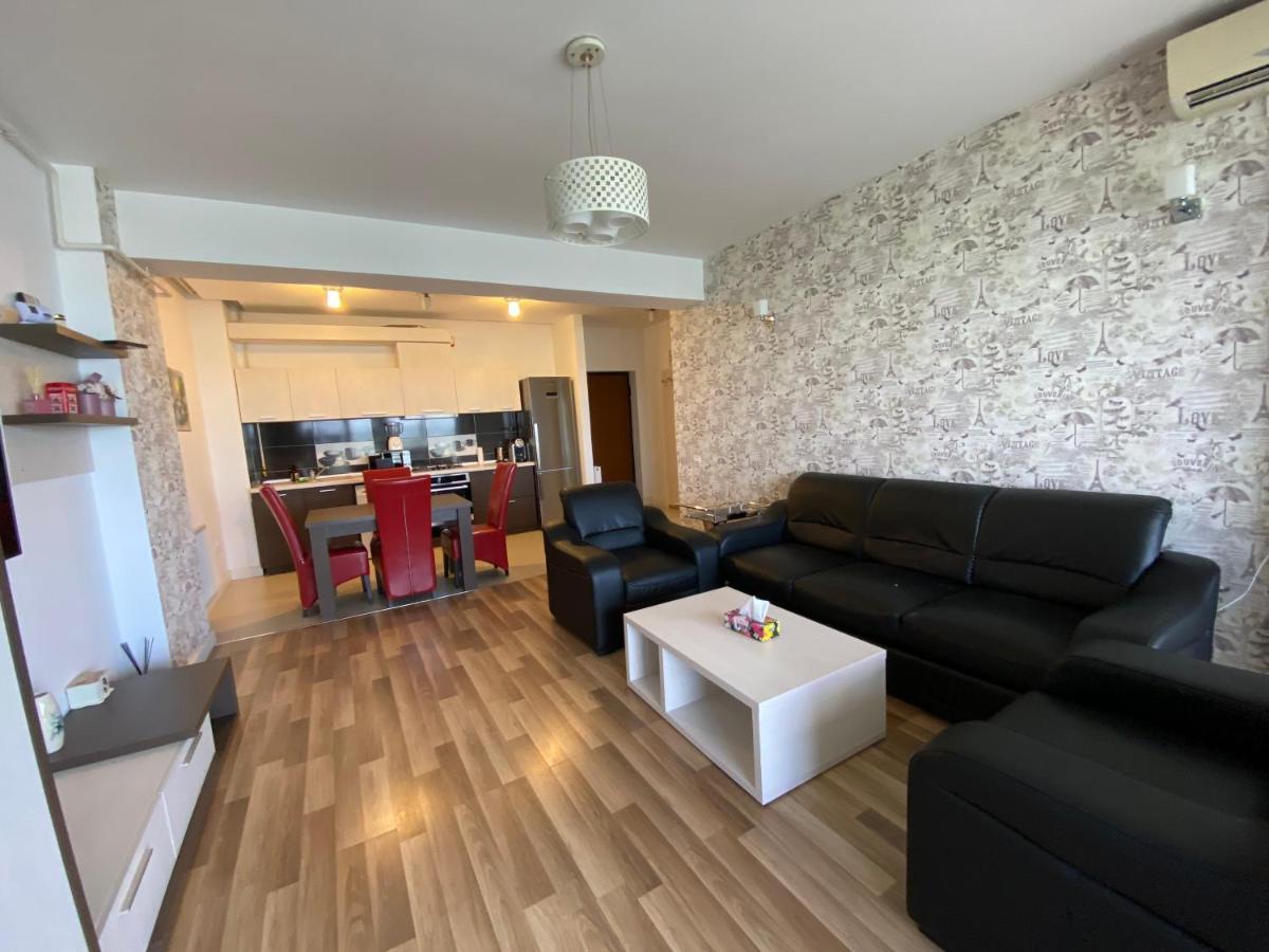 Amazing View Apartment 마마이아 외부 사진