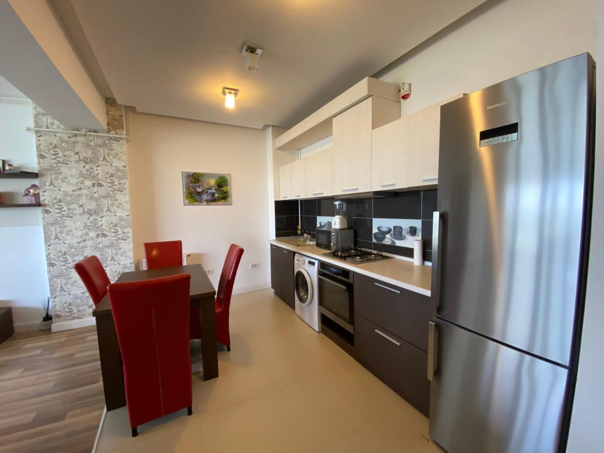 Amazing View Apartment 마마이아 외부 사진