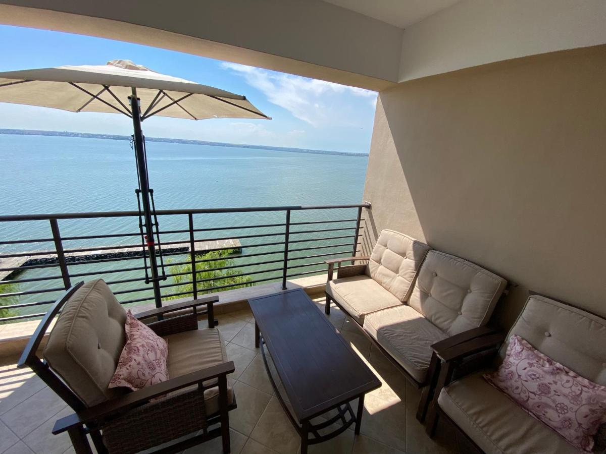 Amazing View Apartment 마마이아 외부 사진